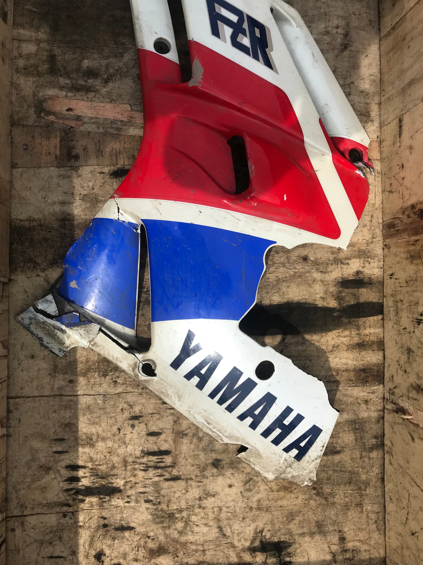 Yamaha FZR 600 fairings 3HE (1989)