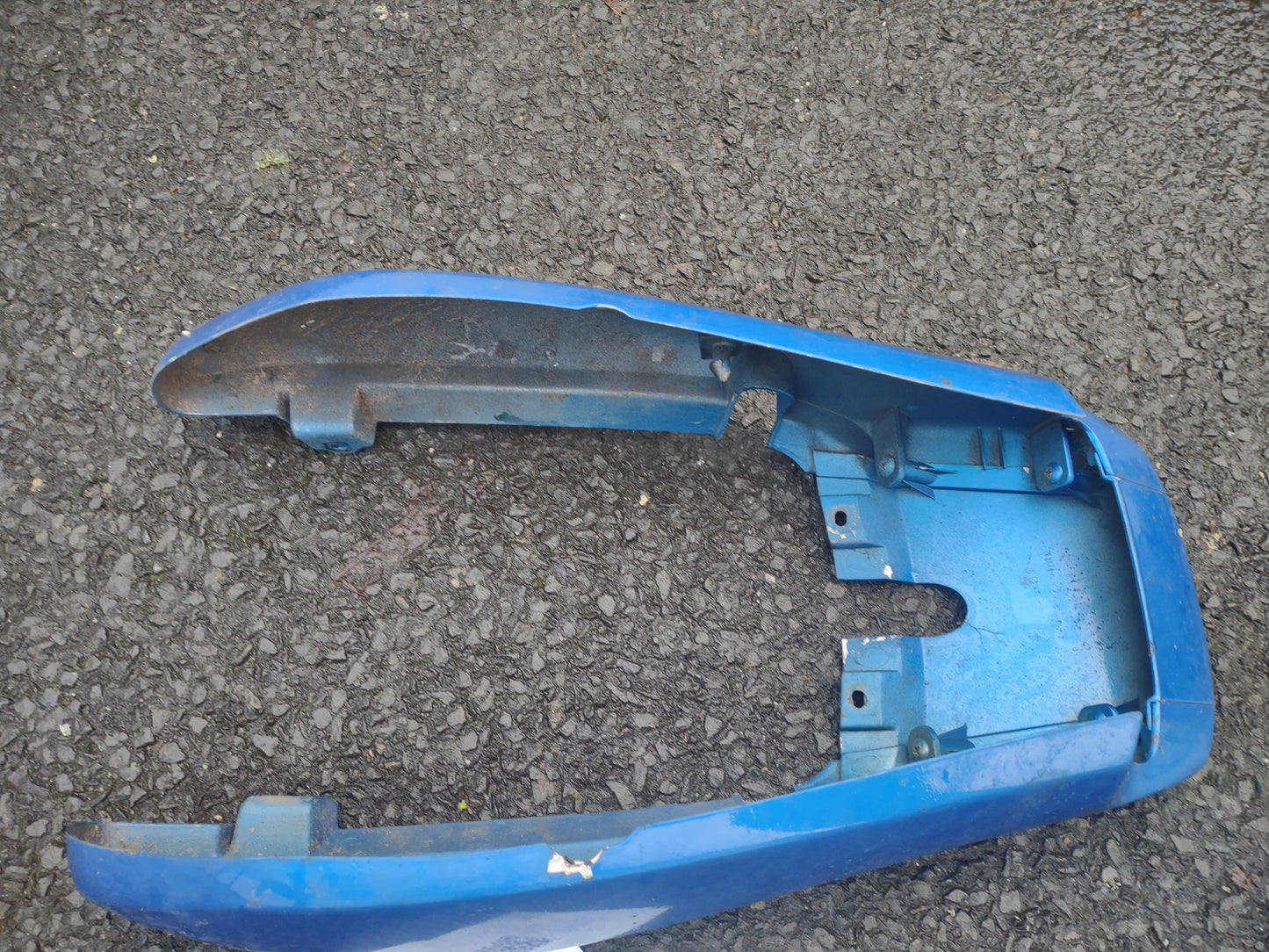 Yamaha YBR 125 seat fairing
