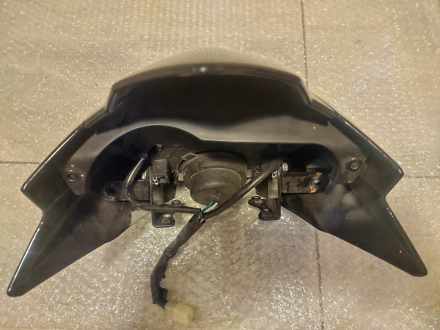 Lexmoto assault 125 headlamp and fairing (OEM) used 2022