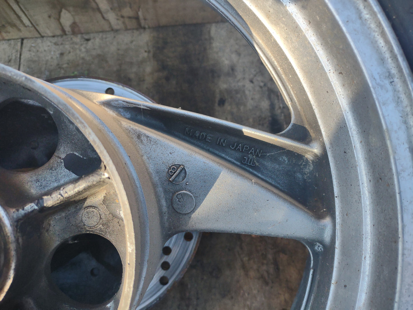 Kawasaki zzr600 wheels, tires, discs (OEM) used