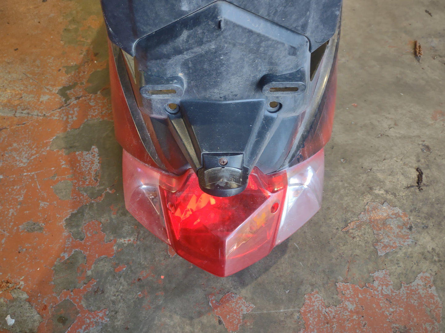 Sym 4 50 jet fairings (OEM)