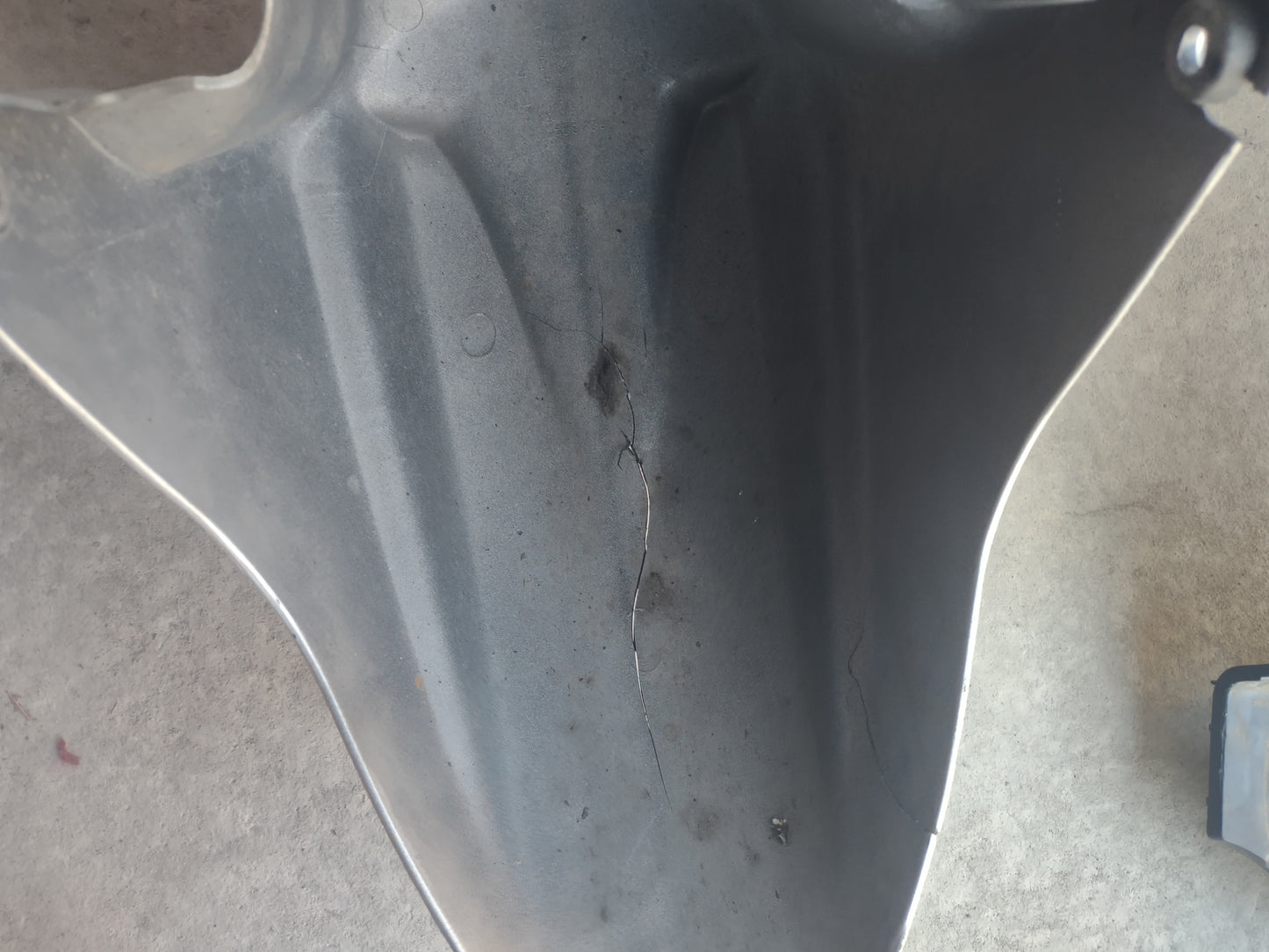 Suzuki an400 fairings / plastics 15+ items (OEM)