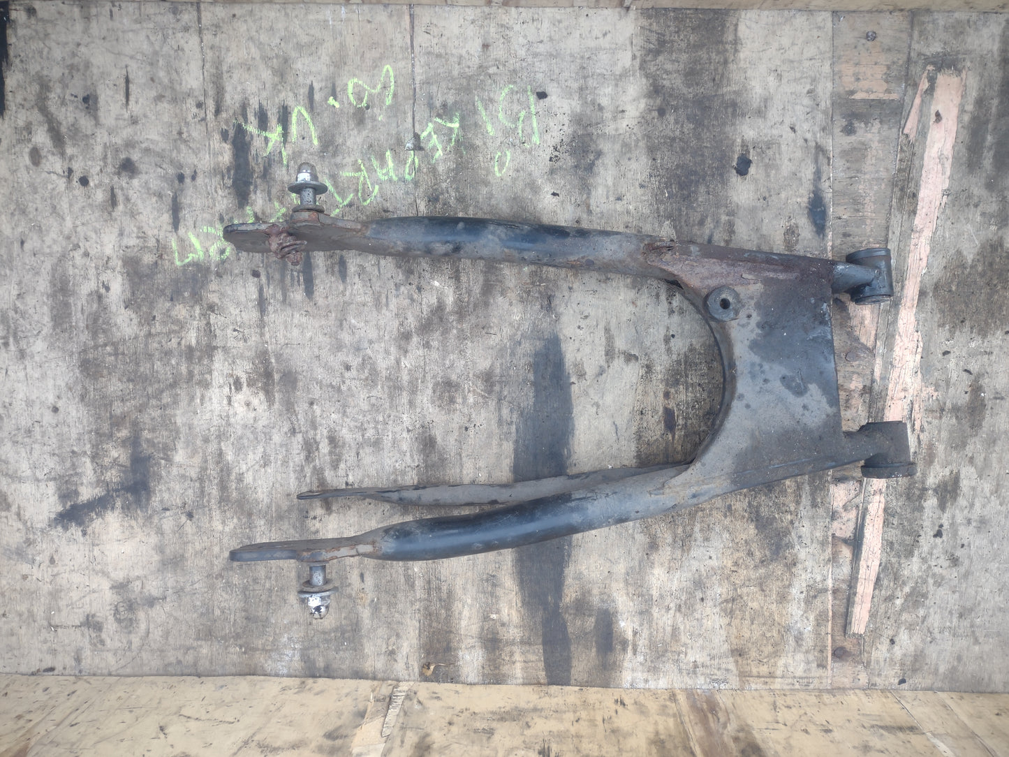 Sinnis xf125 k157 FMI swing arm (OEM)