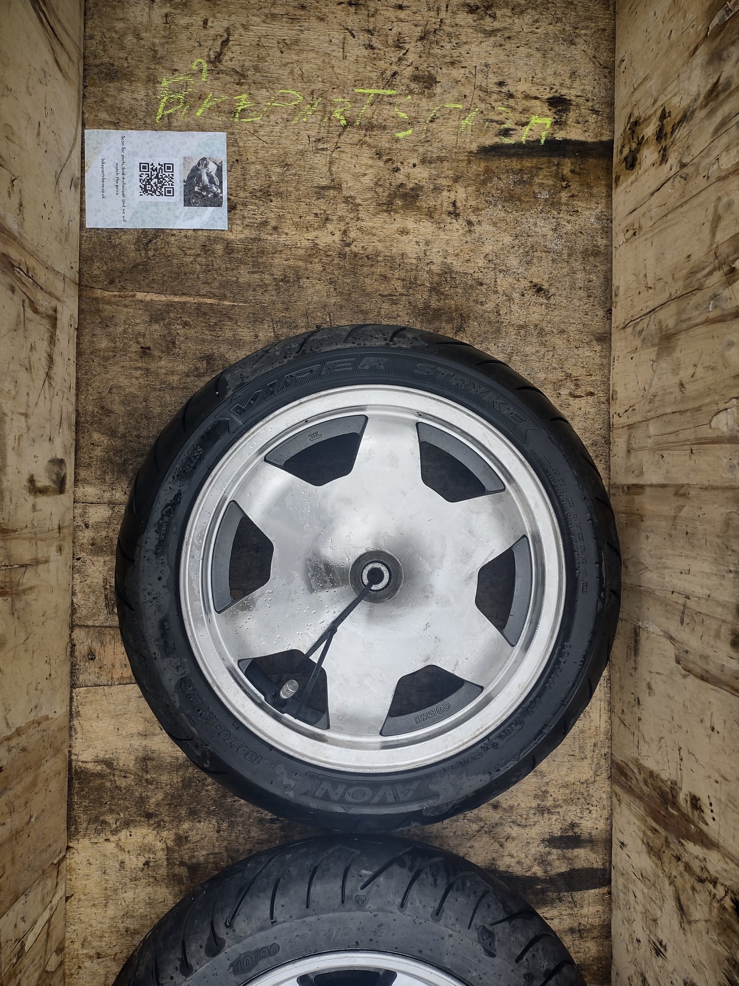 SUZUKI AN400 BURGMAN wheels & tyres free postage