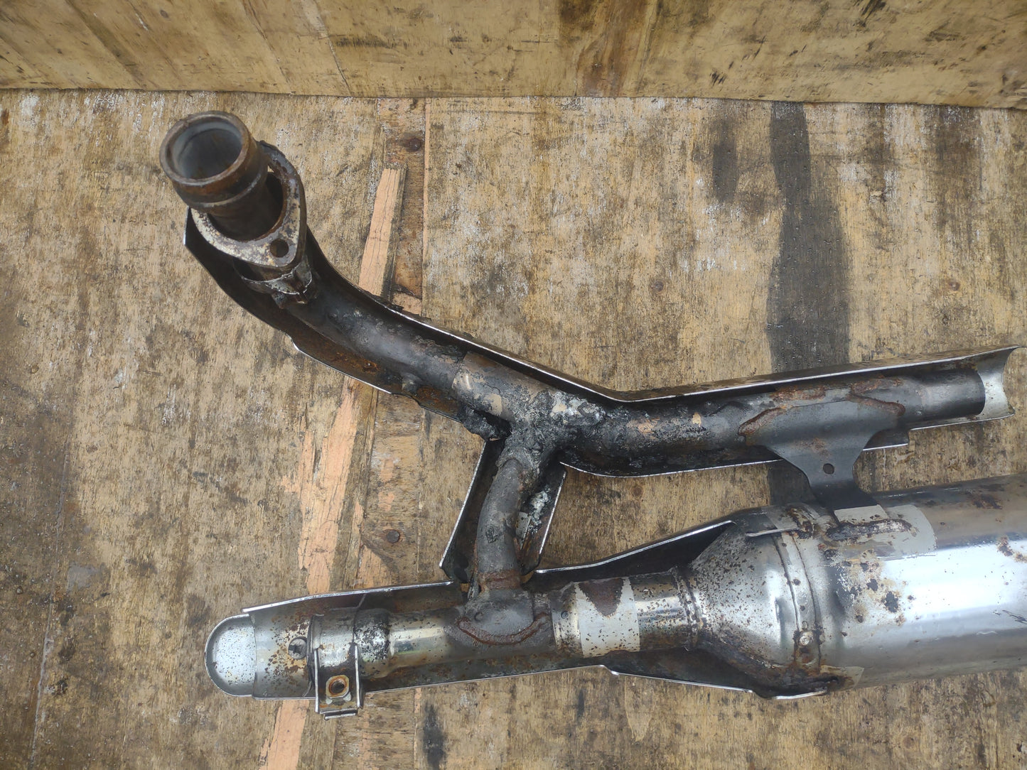 Yamaha xvs 650 dragstar exhaust (OEM) used