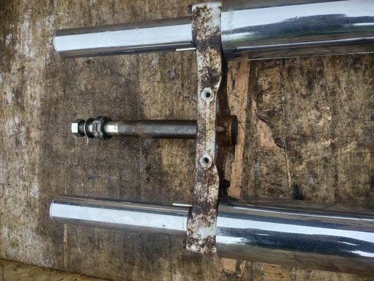 Yamaha xvs 650 dragstar front forks, bottom yoke (OEM) used