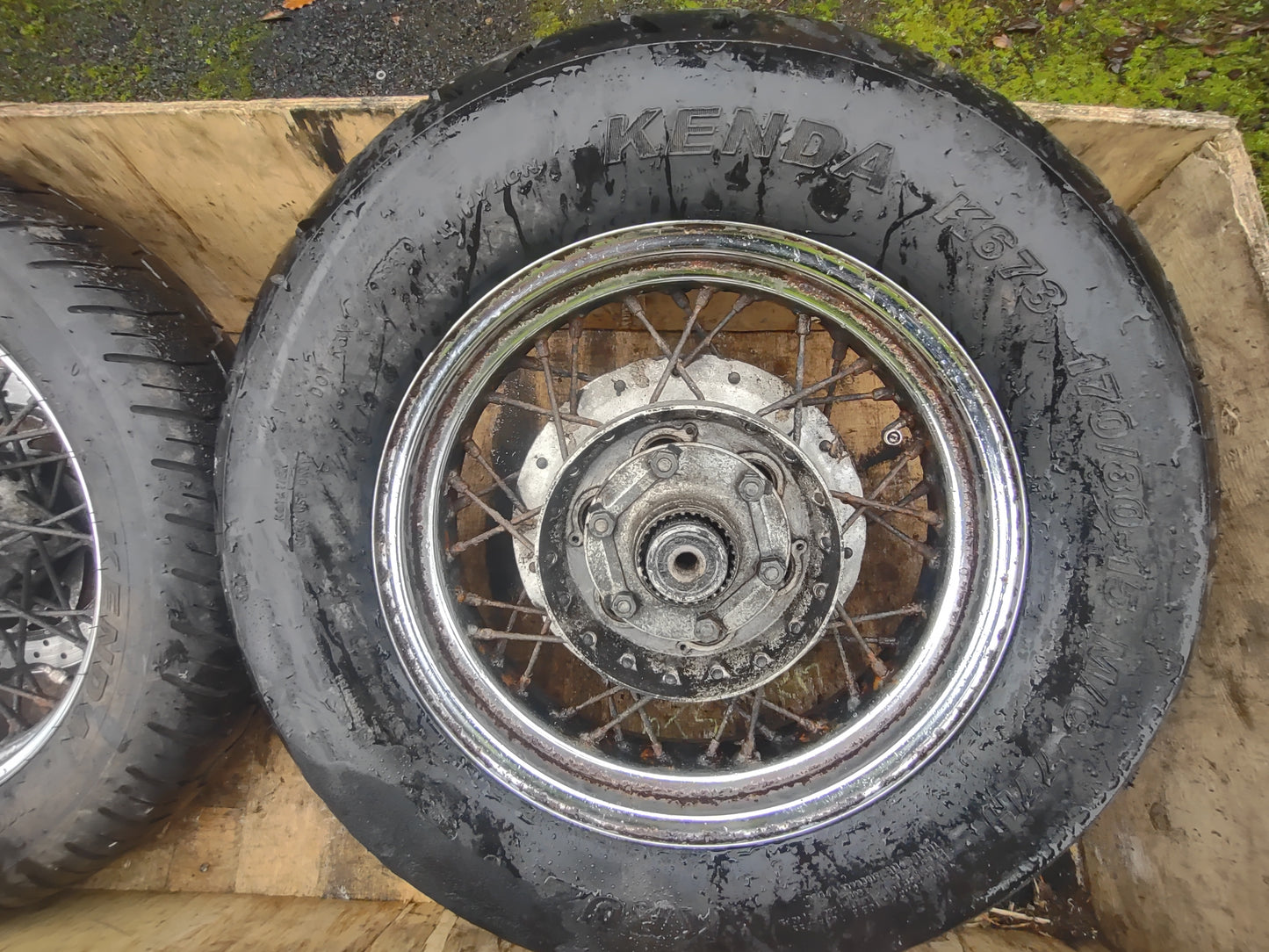 Yamaha xvs 650 dragstar wheels & tires (OEM) used