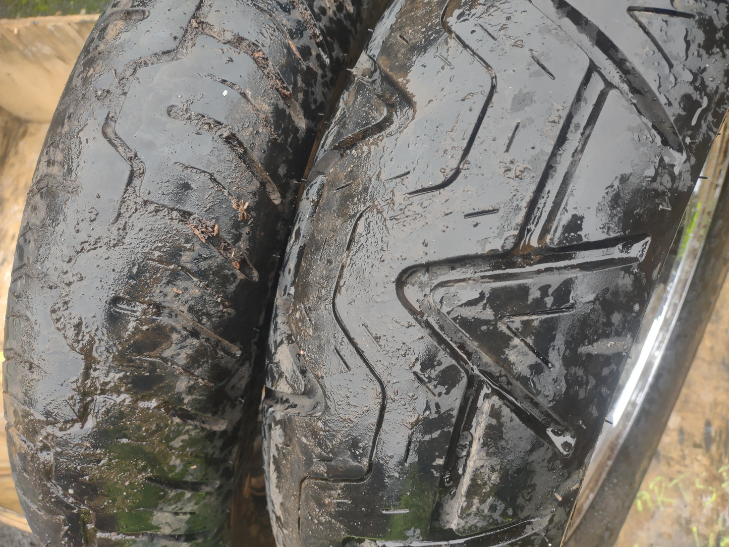 Yamaha xvs 650 dragstar wheels & tires (OEM) used