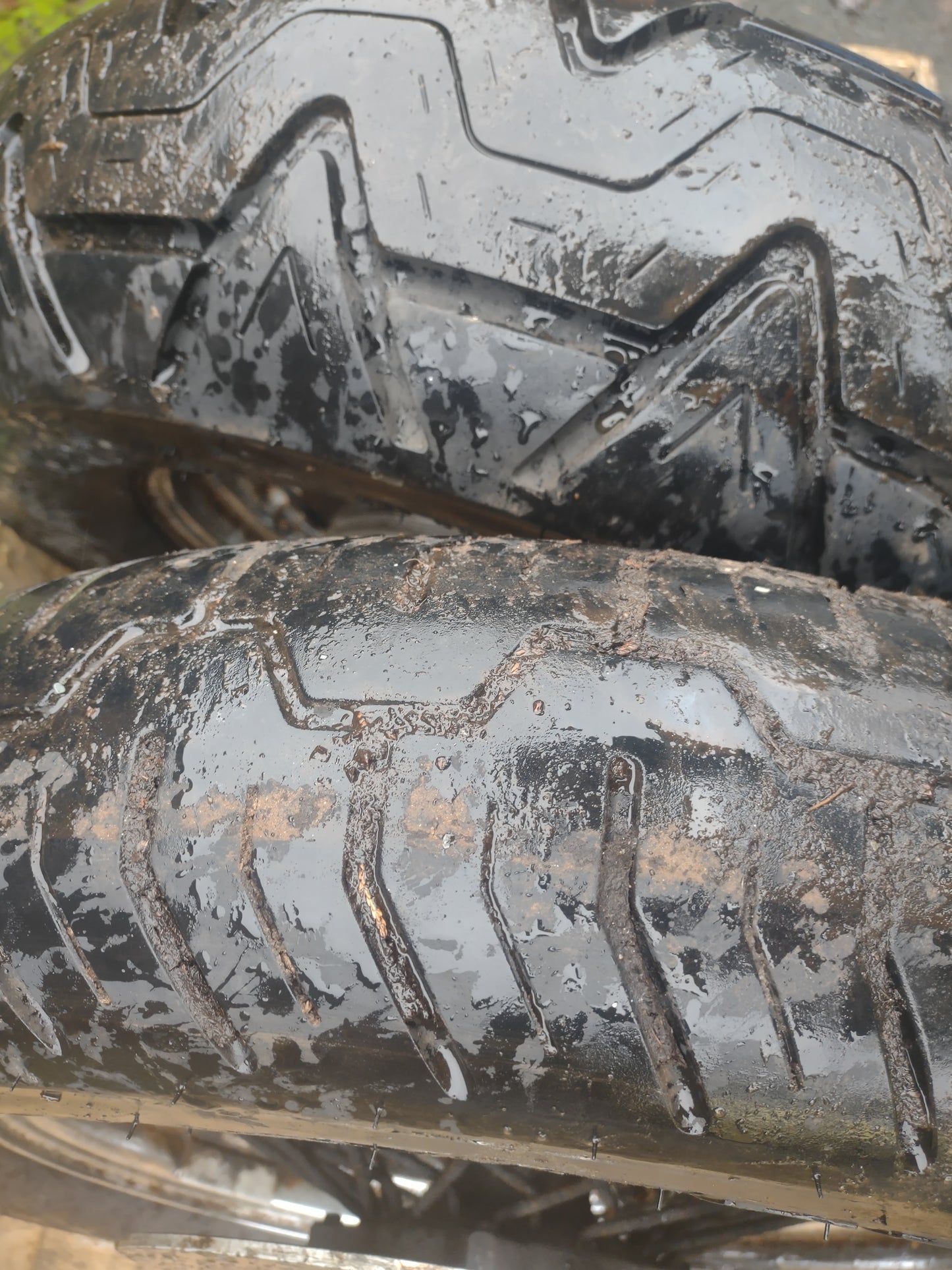 Yamaha xvs 650 dragstar wheels & tires (OEM) used
