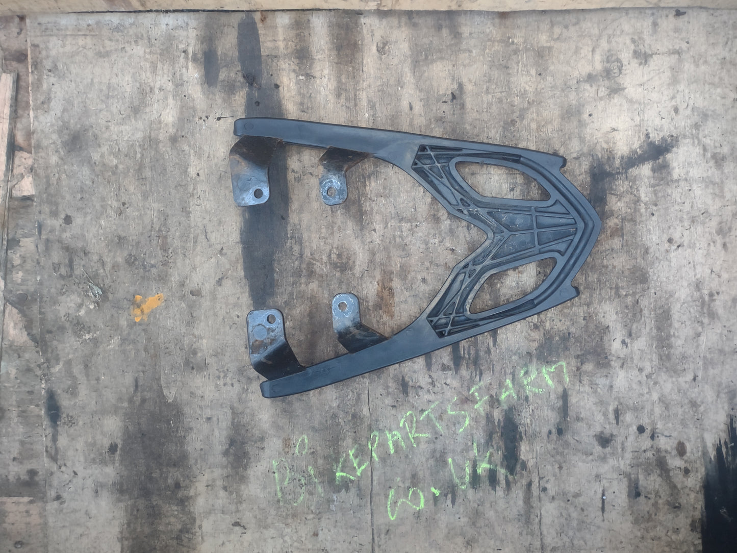 Lexmoto assault 125 luggage rack (OEM) used 2022