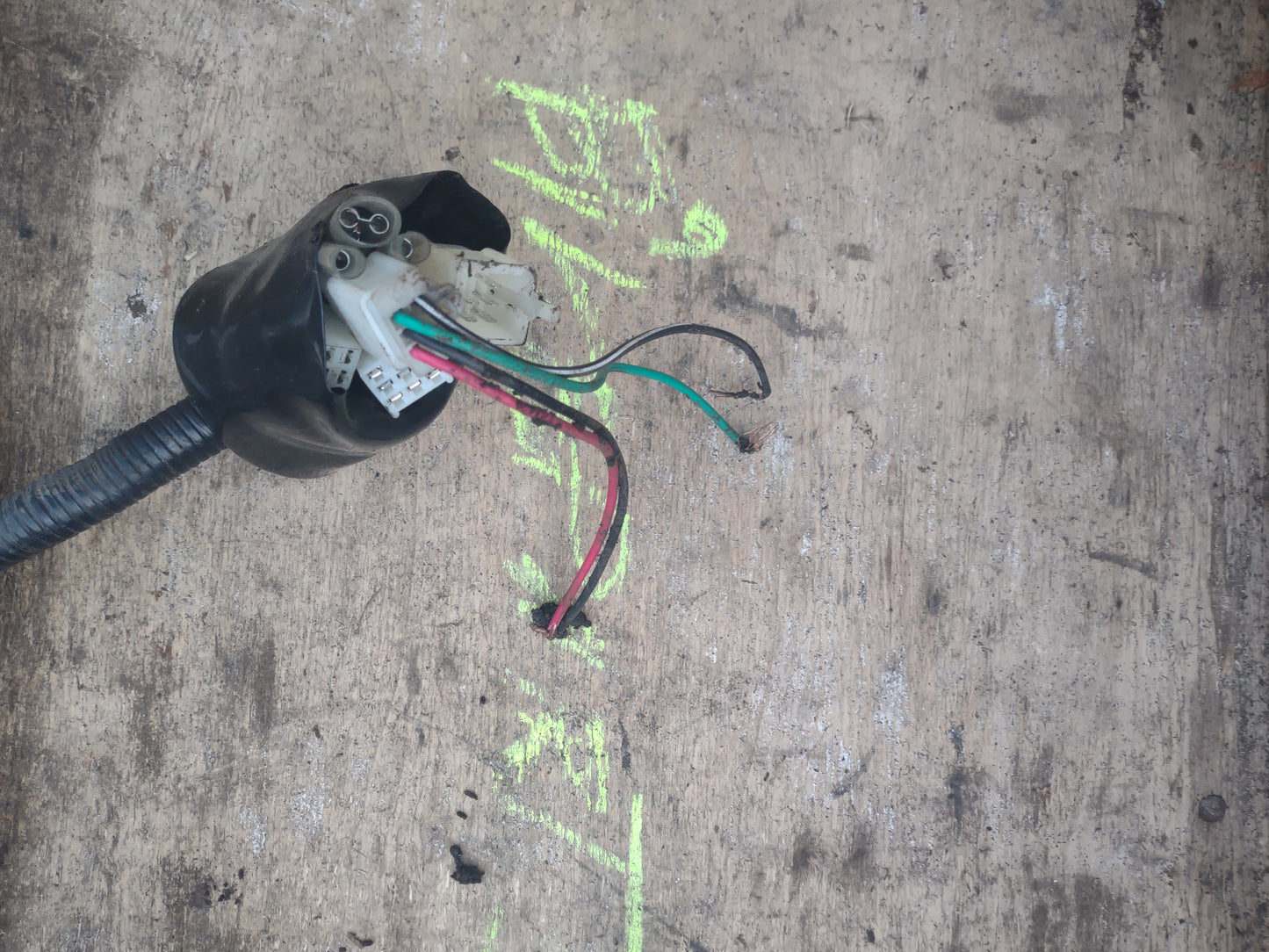 Lexmoto assault 125 KD156 FMI wiring, ECU, rectifier, 2.keys, fuel cap (OEM) used 2022