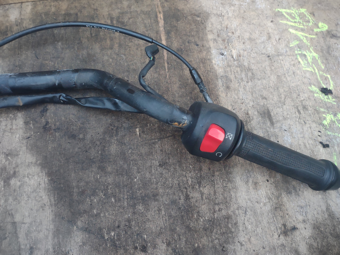 Lexmoto assault 125 handlebars and switches (OEM) used 2022