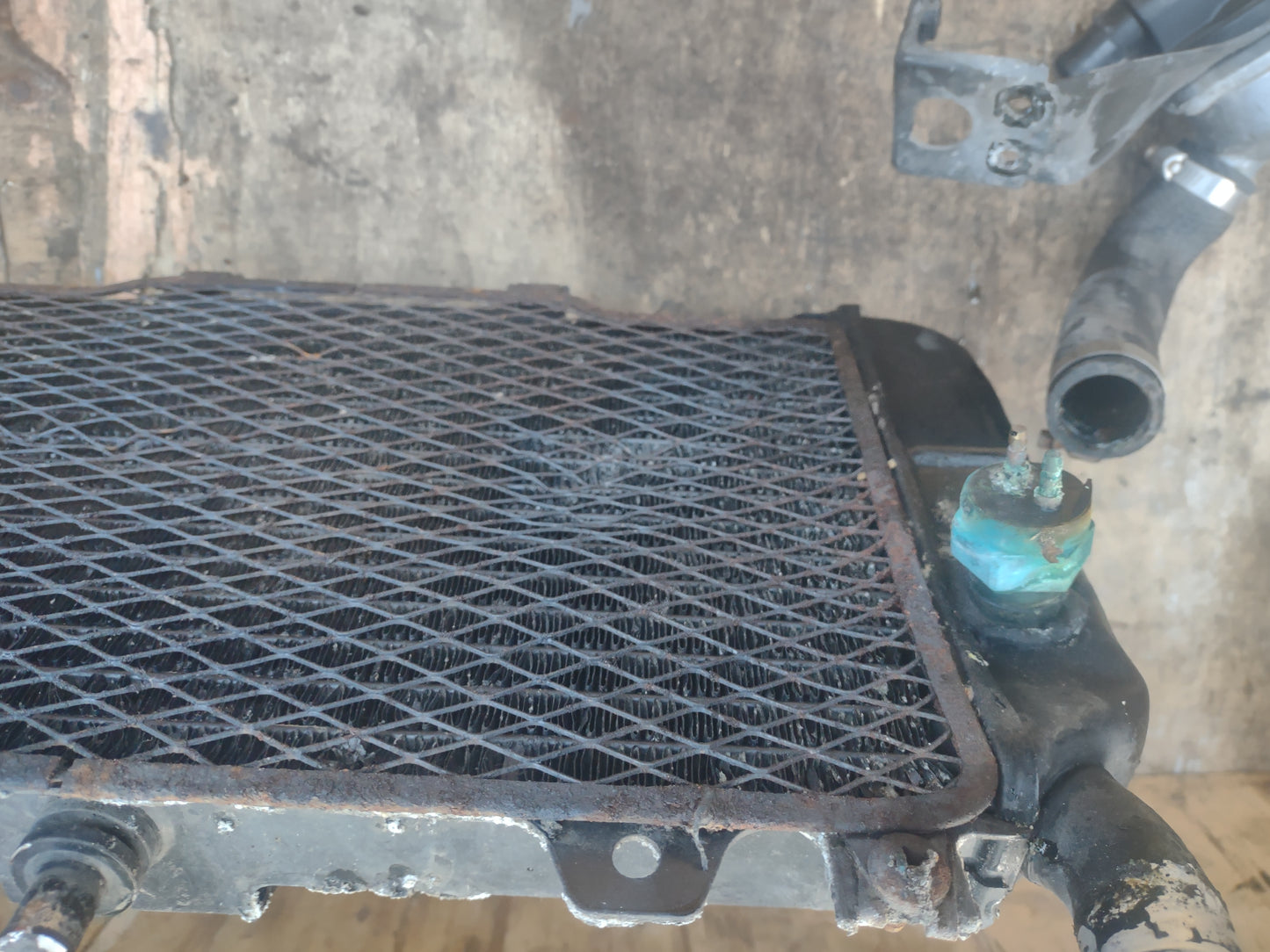 Kawasaki zzr600 radiator and fan