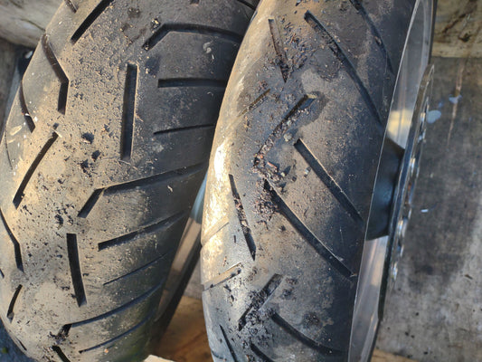 Kawasaki zzr600 wheels, tires, discs (OEM) used