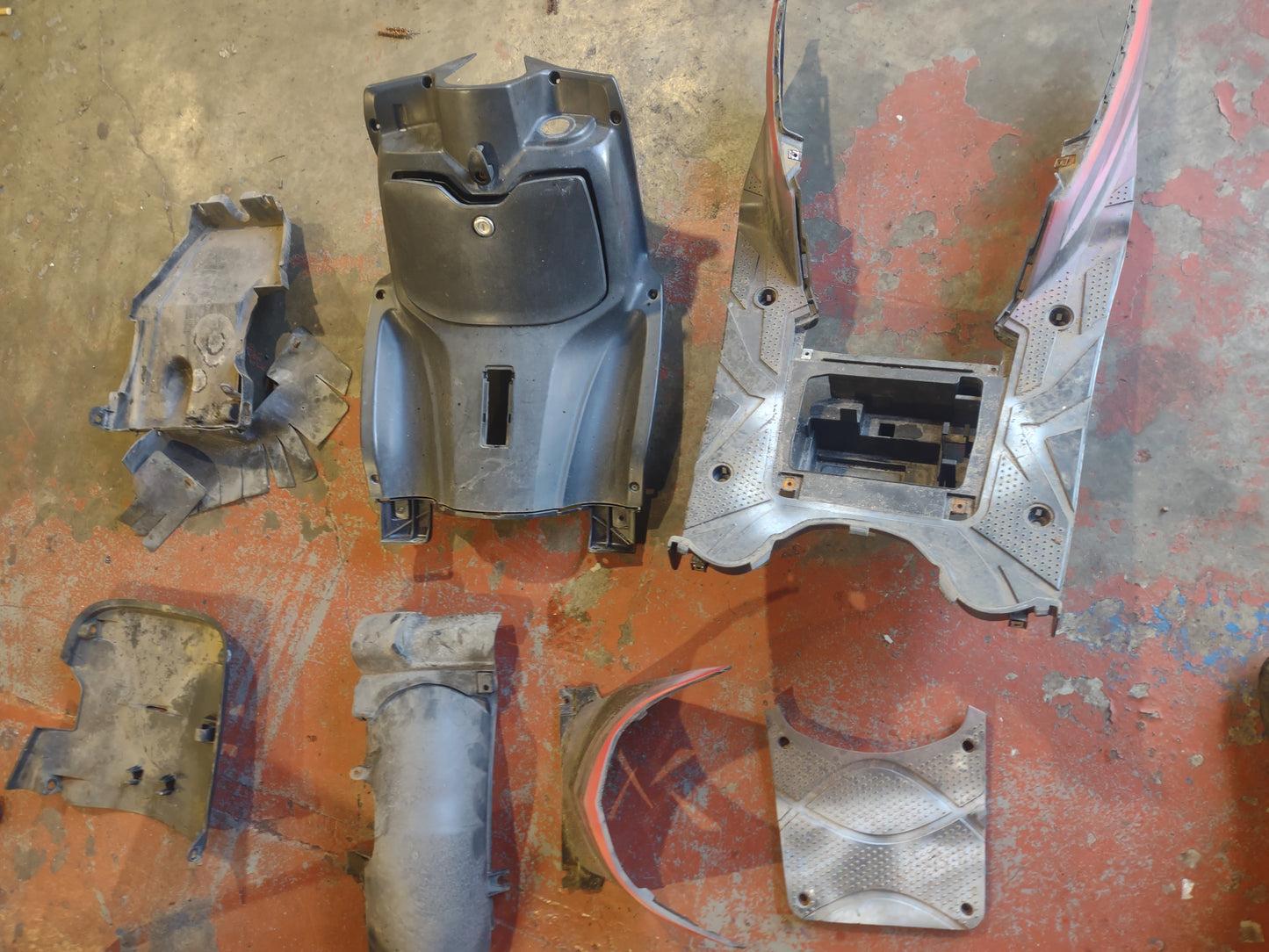 Sym 4 50 jet fairings (OEM)