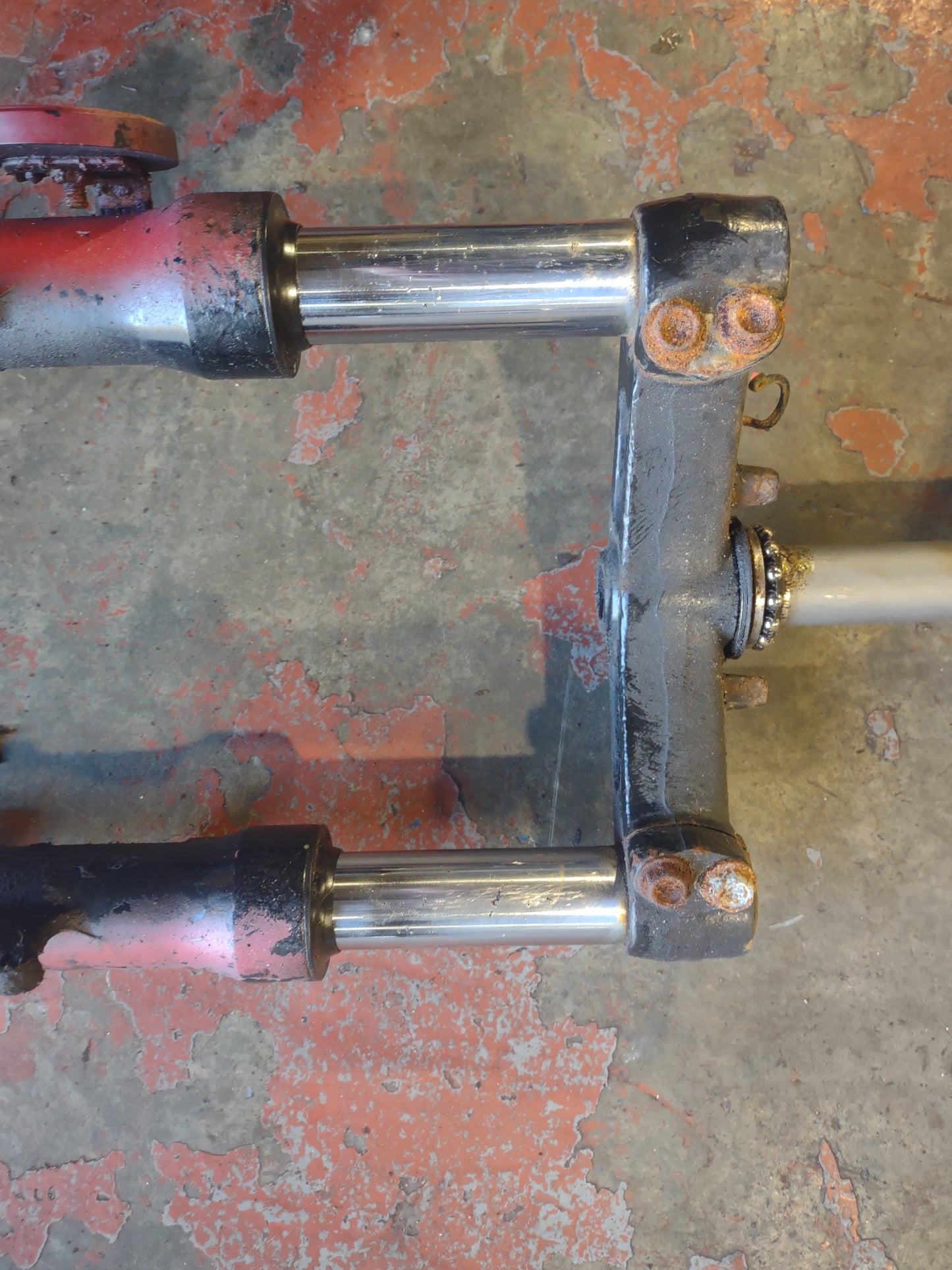 Sym jet 50 front forks / shockers (OEM)