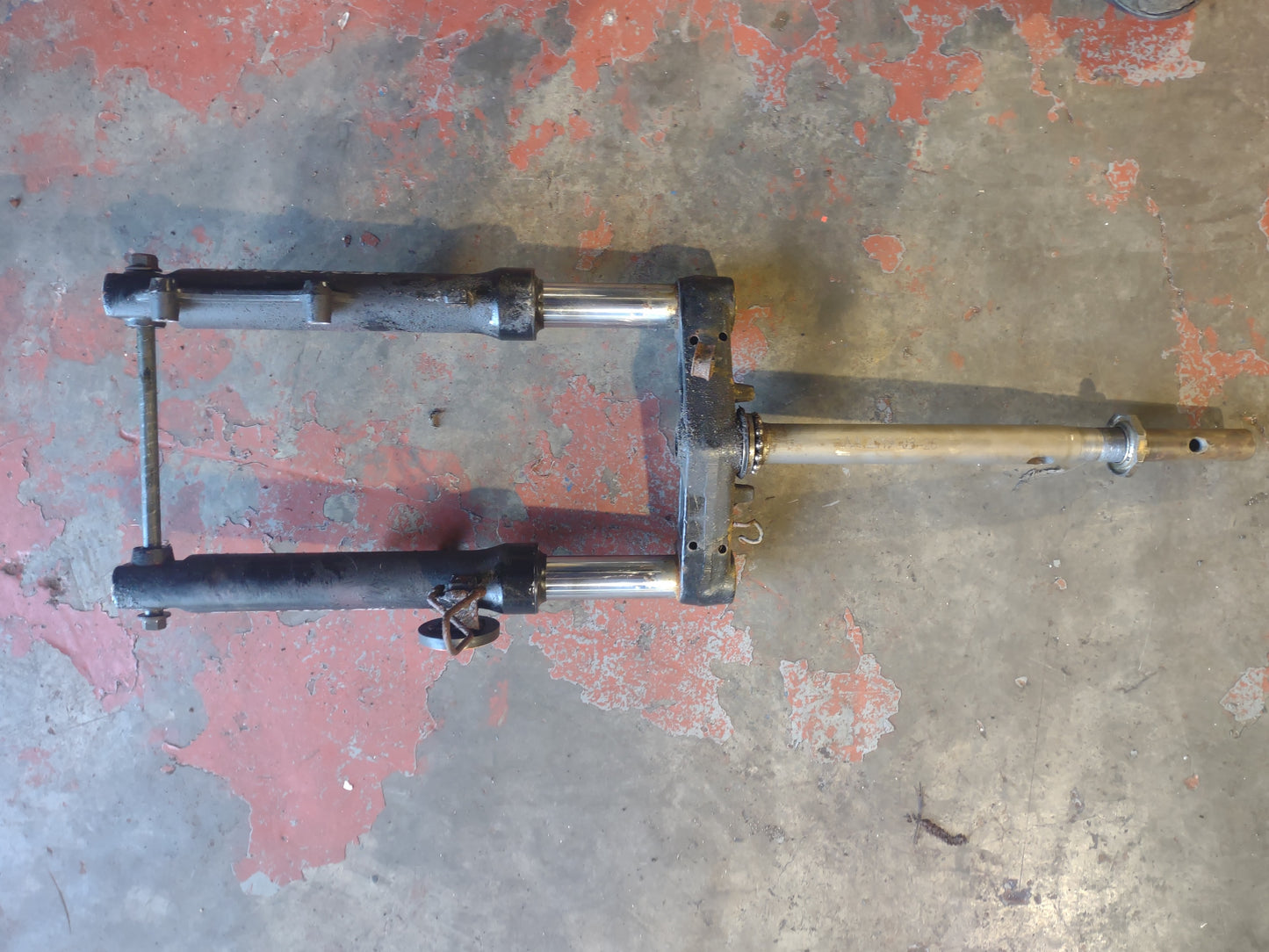 Sym jet 50 front forks / shockers (OEM)