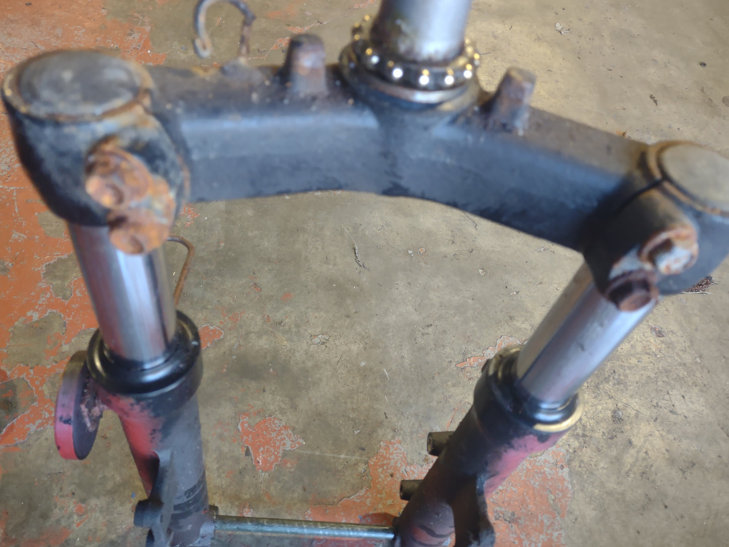 Sym jet 50 front forks / shockers (OEM)
