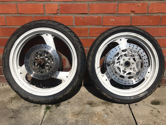 Yamaha FZR 600 OEM wheels & tyres (3HE / 4JH)