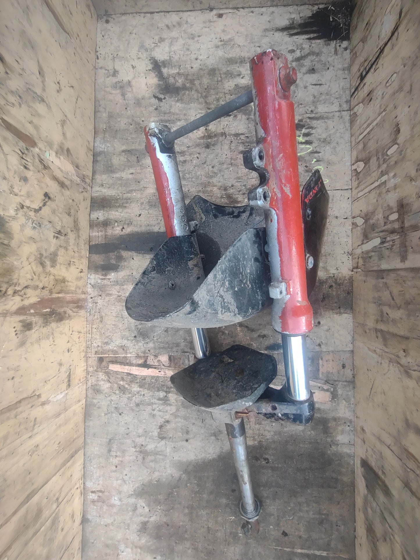 Honda PES 125 front forks, mudguard, spindle (OEM) used