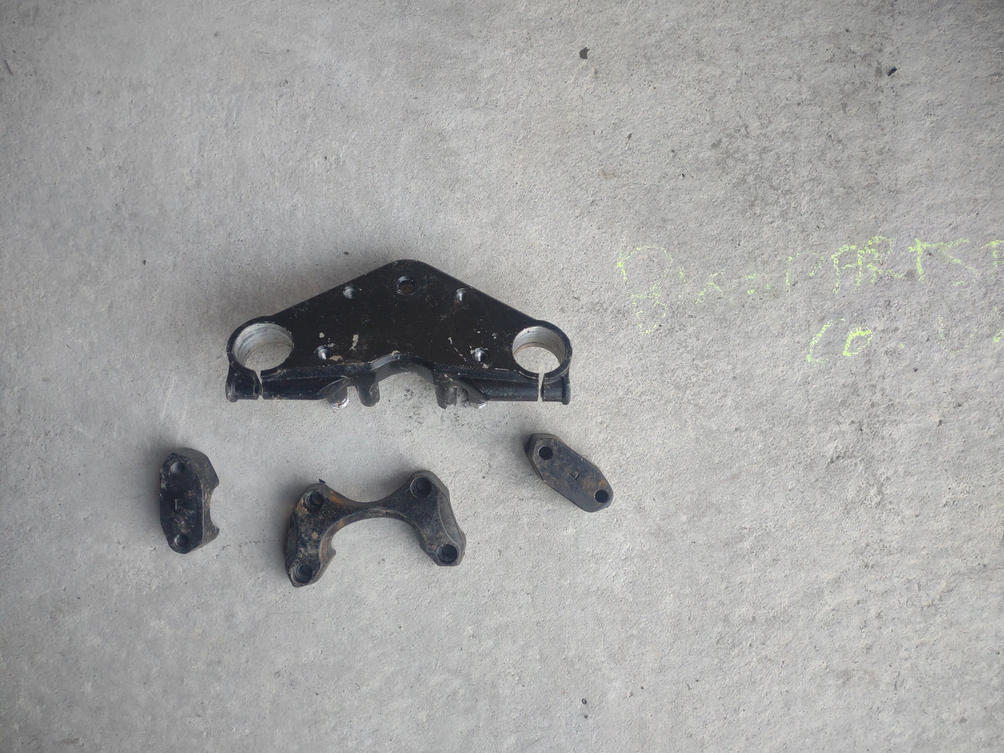 Zontes mantis 125 top yoke / steering yoke (2021) OEM