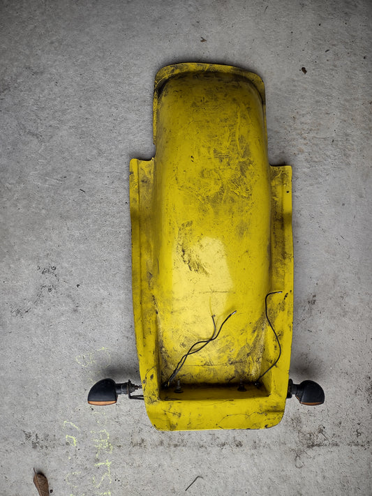 Honda CBR 900 fireblade sc33 fairings, rear indicators OEM)