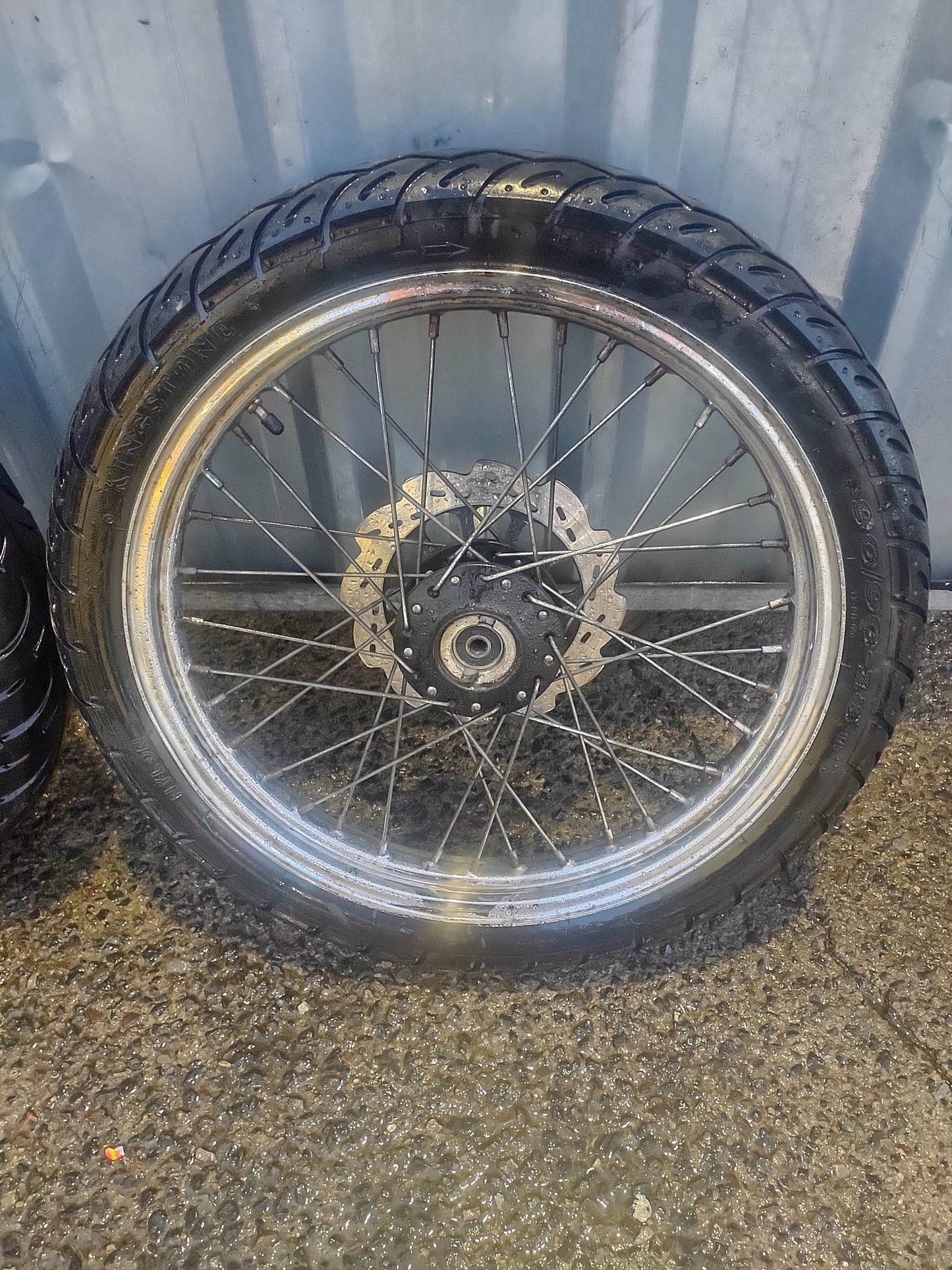 Sinnis XF 125 K157 FMI wheels & tyes (OEM)