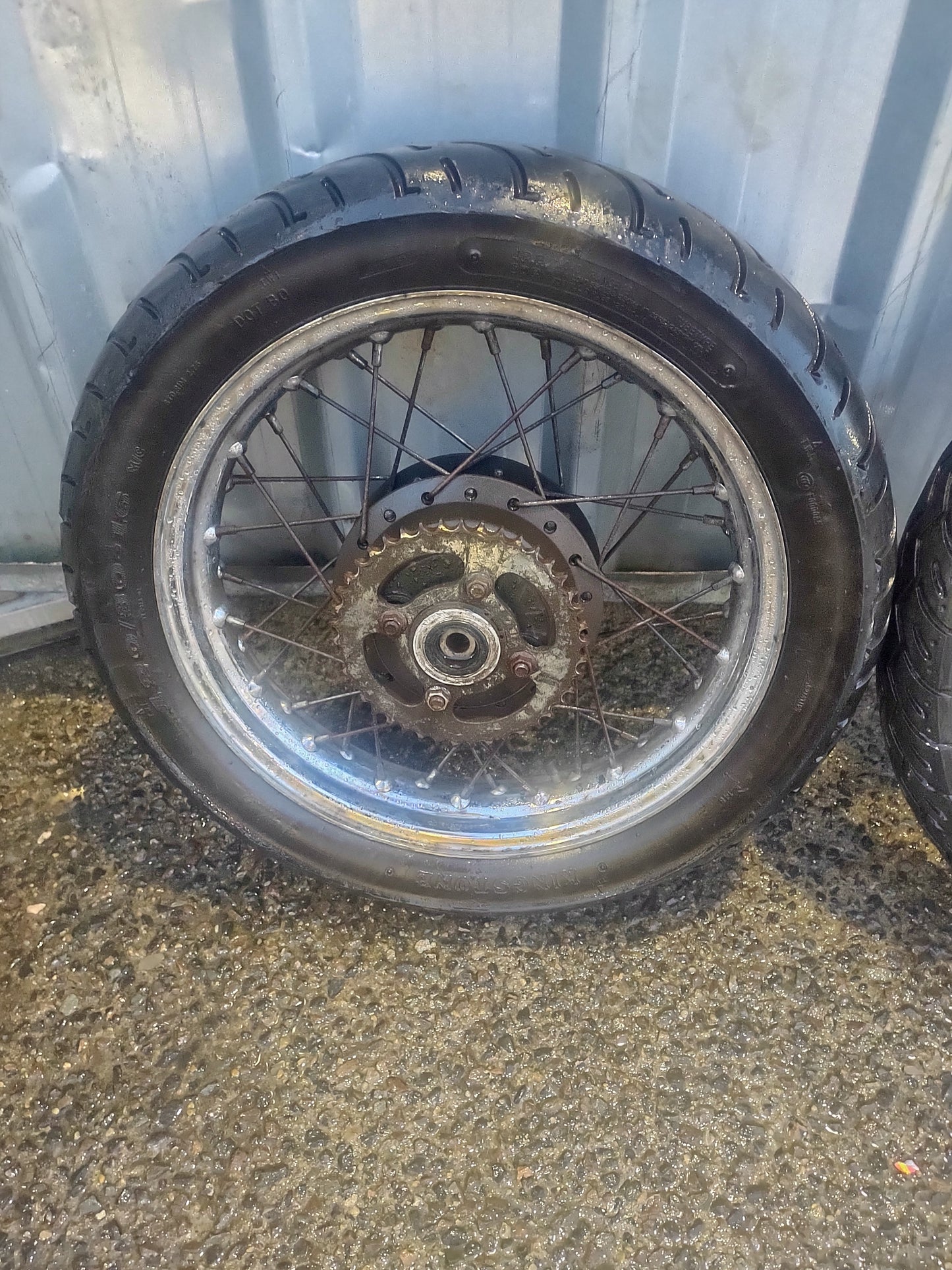 Sinnis XF 125 K157 FMI wheels & tyes (OEM)