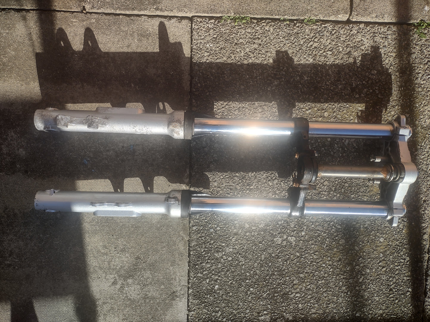 Lexmoto zsx f 125 front forks / shockers top & bottom yoke (2017)