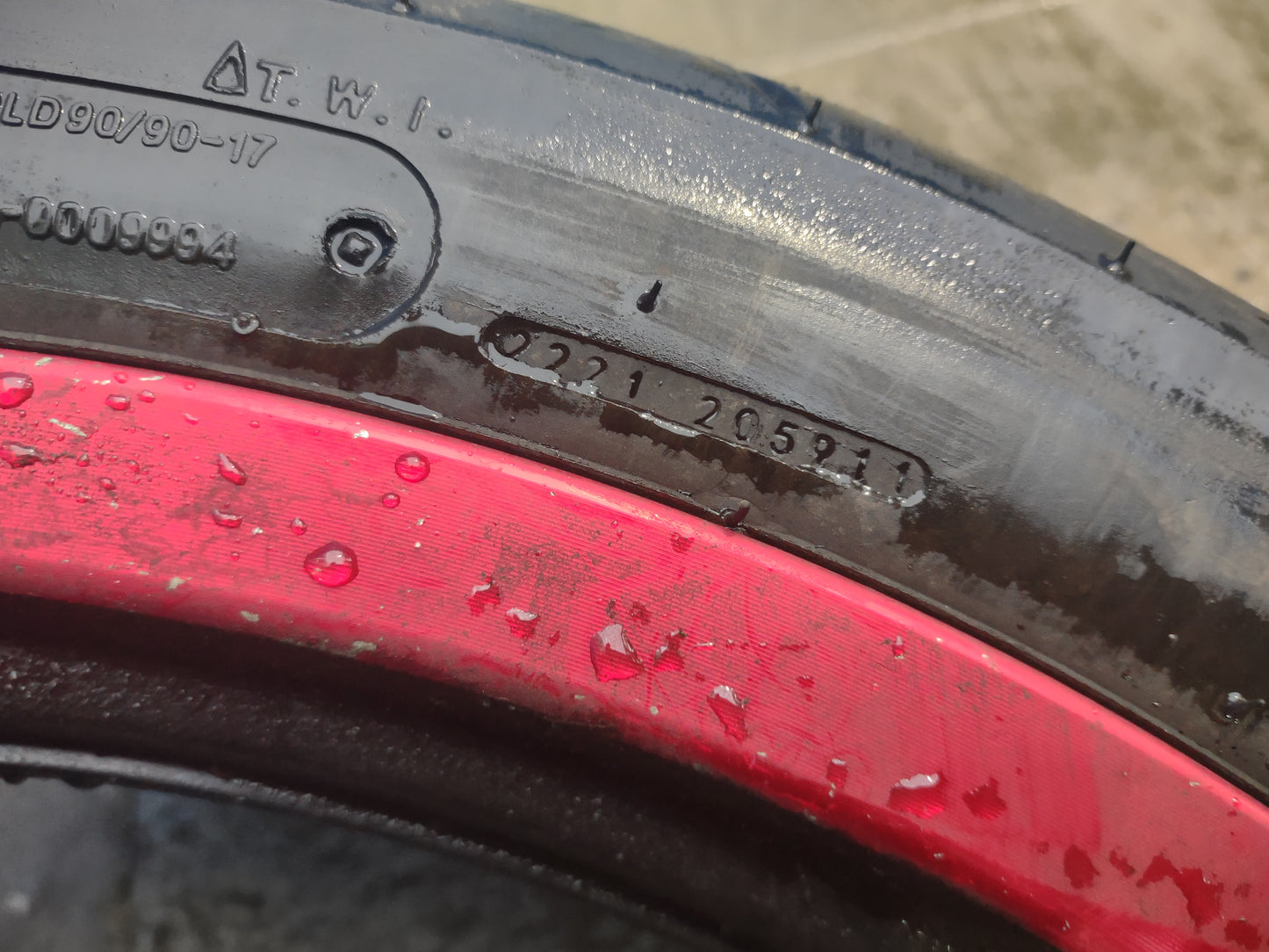 Lexmoto ZSX F 125 wheels, tyres, discs spindle etc (2017)