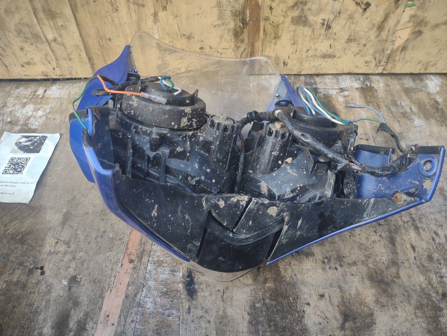 Honda CBR 125 nose cone & headlight (JC4E)