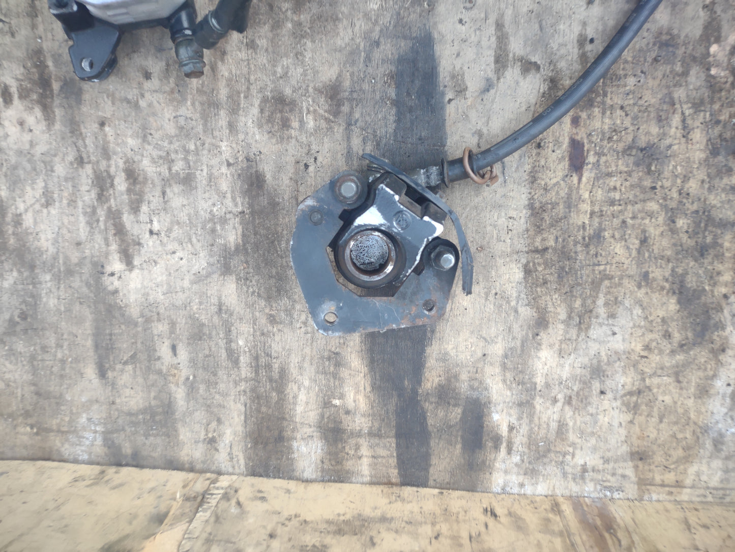 Sinnis xf125 k157 calliper (OEM)