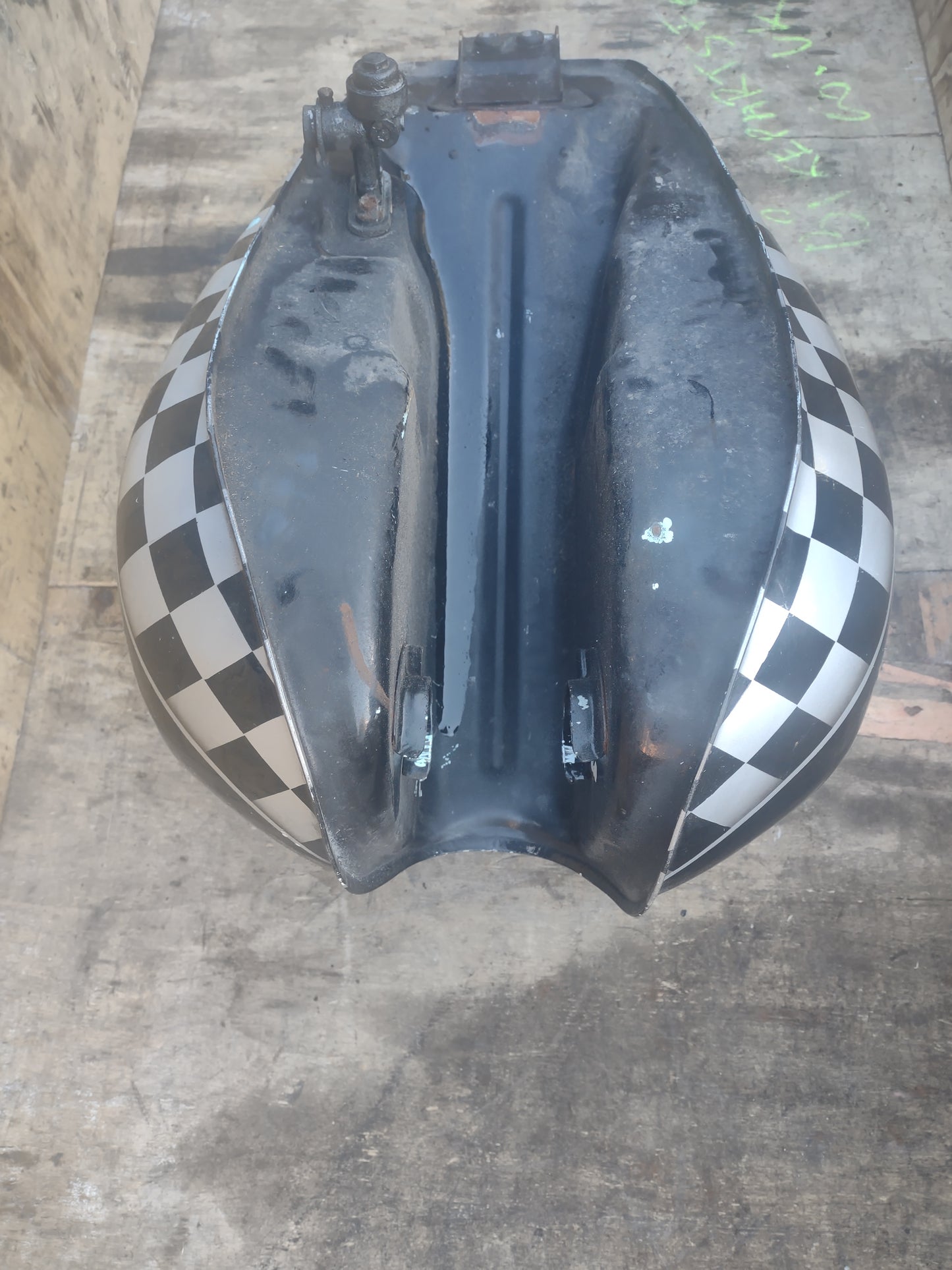 Sinnis XF125 K157 FMI fuel tank (used) OEM