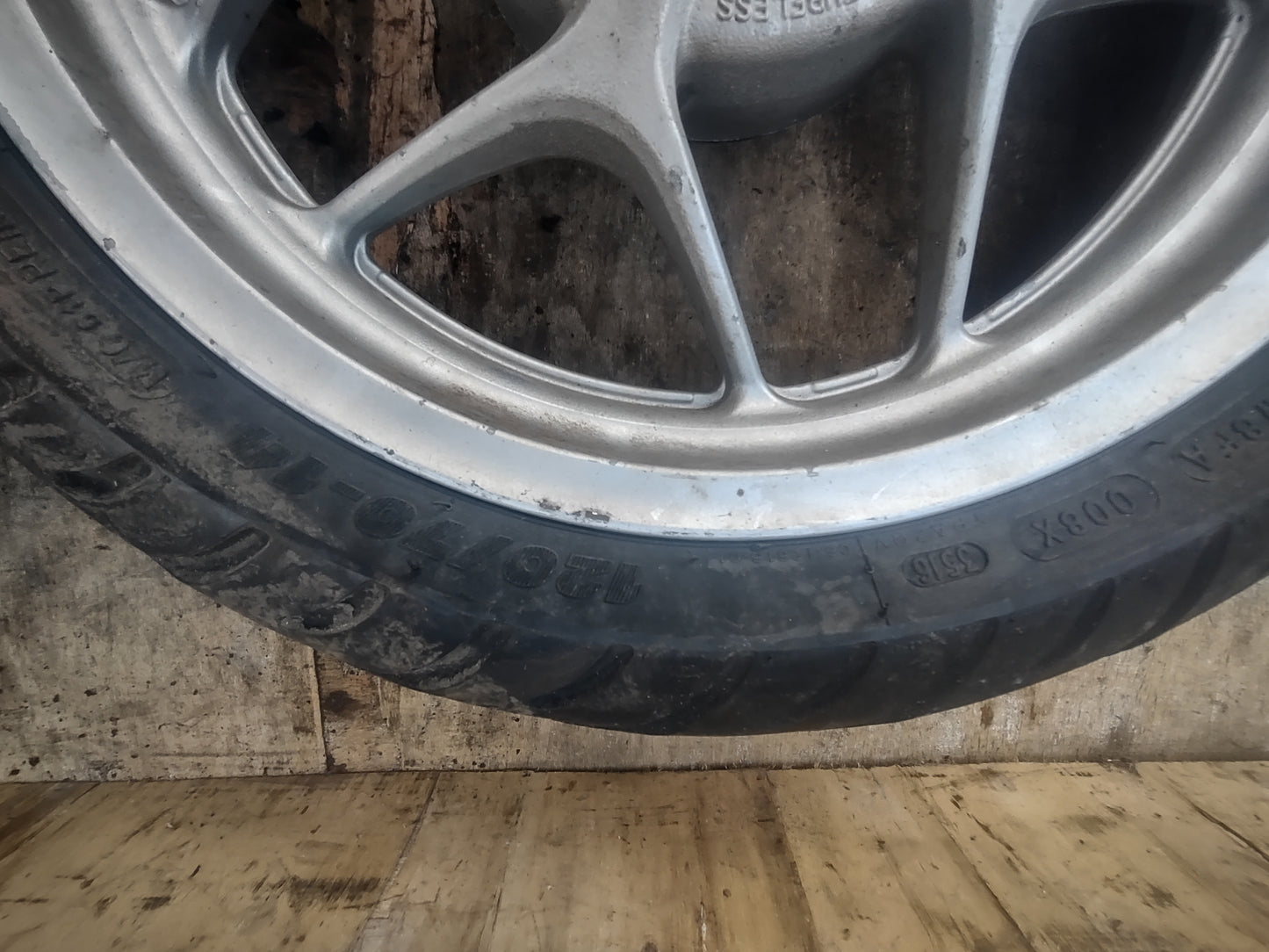 Honda ANC 125 wheels & tyres