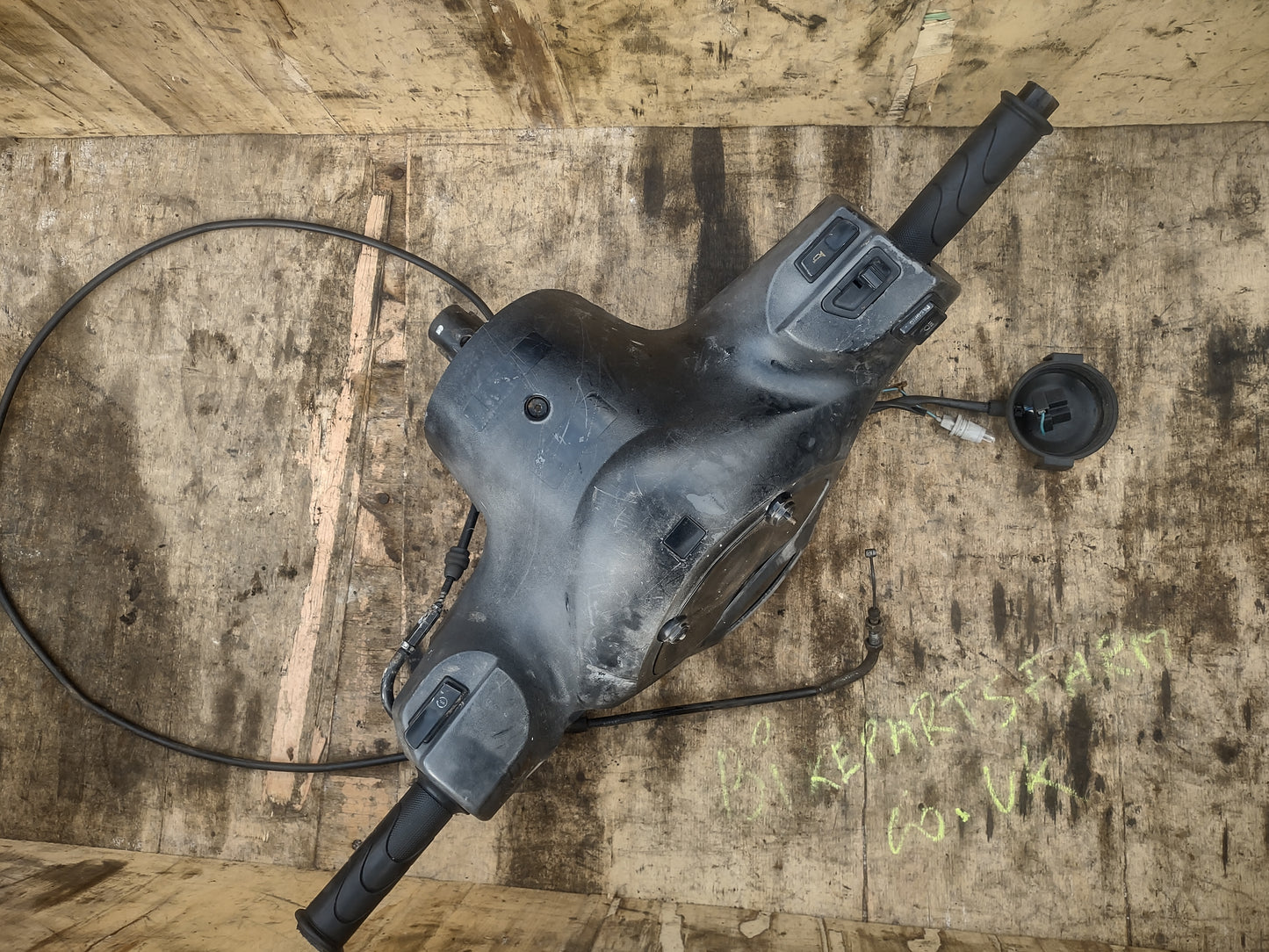 Honda PES125 handlebar, clocks and switches