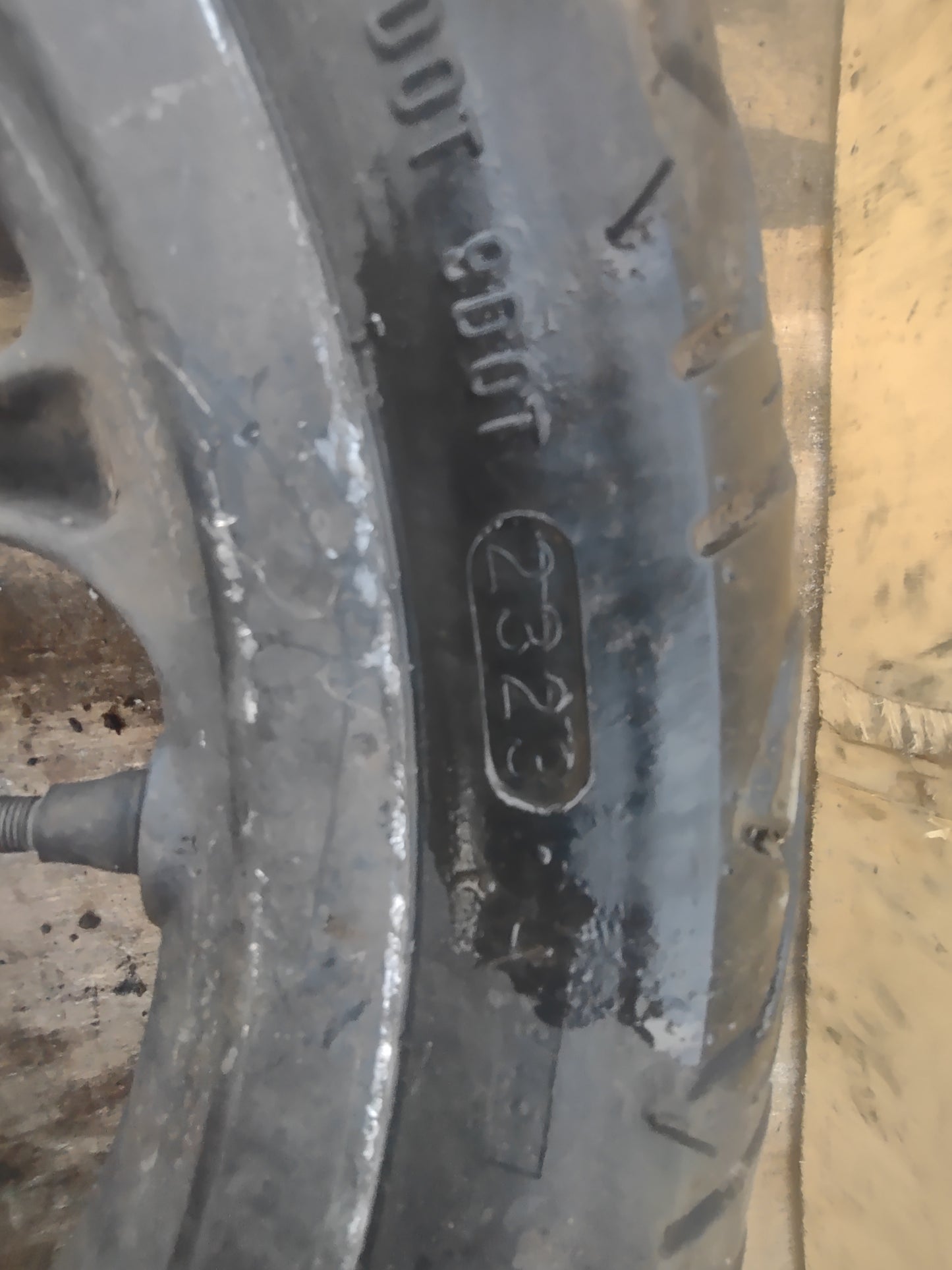 Honda ANC 125 wheels & tyres