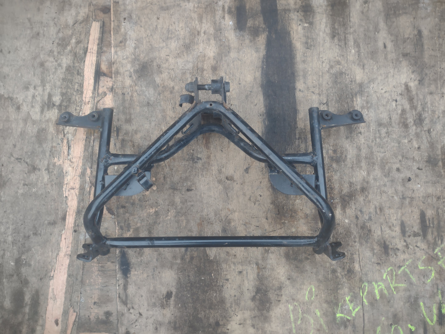 Kawasaki zzr600 nose cone, fairings, indicators, mounting bracket 1993 (OEM)