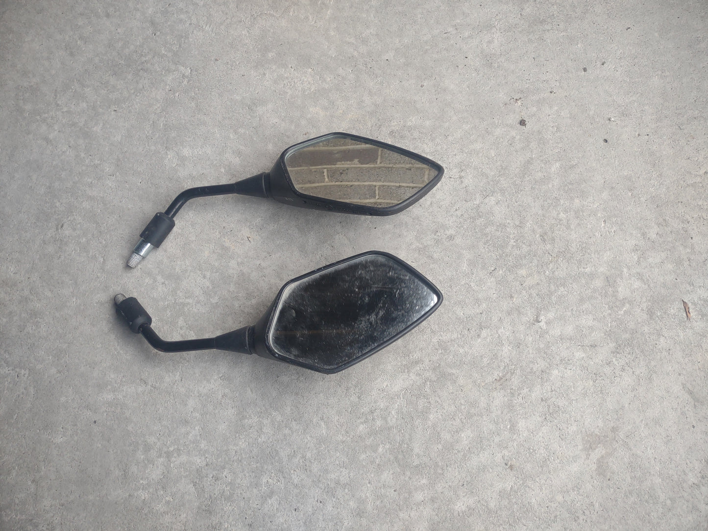 Honda NSC 110 VISION 110  mirrors / set (OEM) 2022