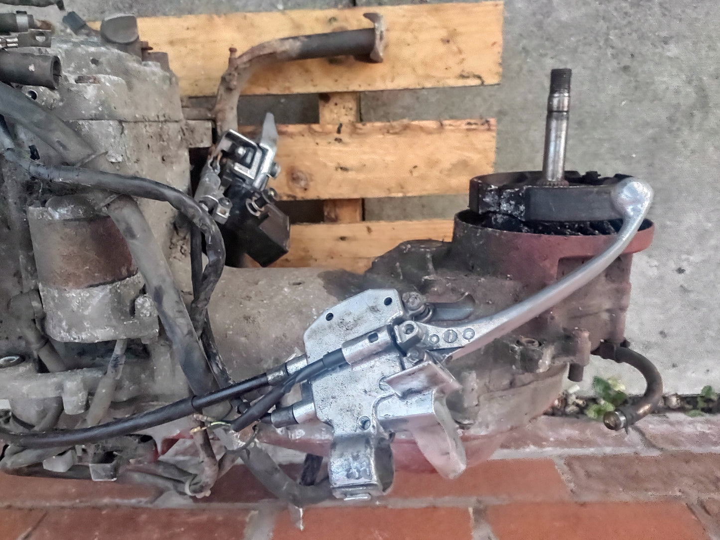 Honda PES 125 SES 125 complete engine (30 days warranty) 2008