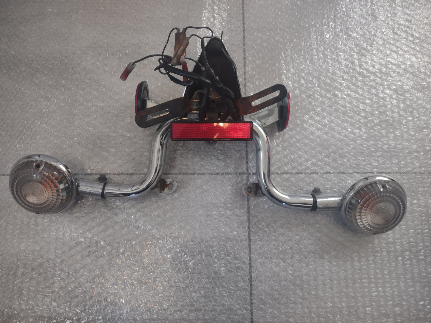 Yamaha xvs 650 dragstar; licence plate holder, indicators (OEM) used