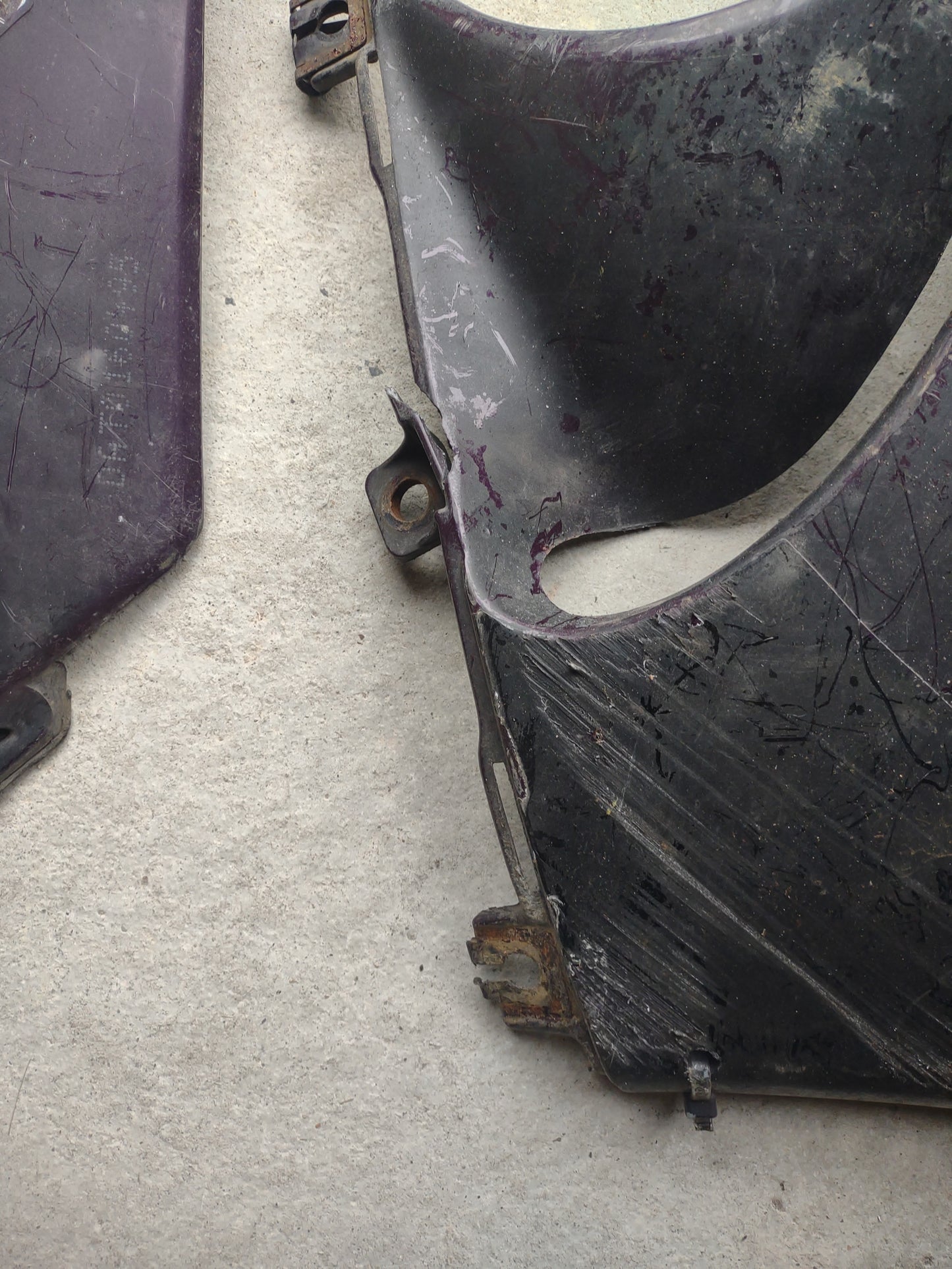 Honda CBR 900 fireblade sc33 fairings, rear indicators OEM)