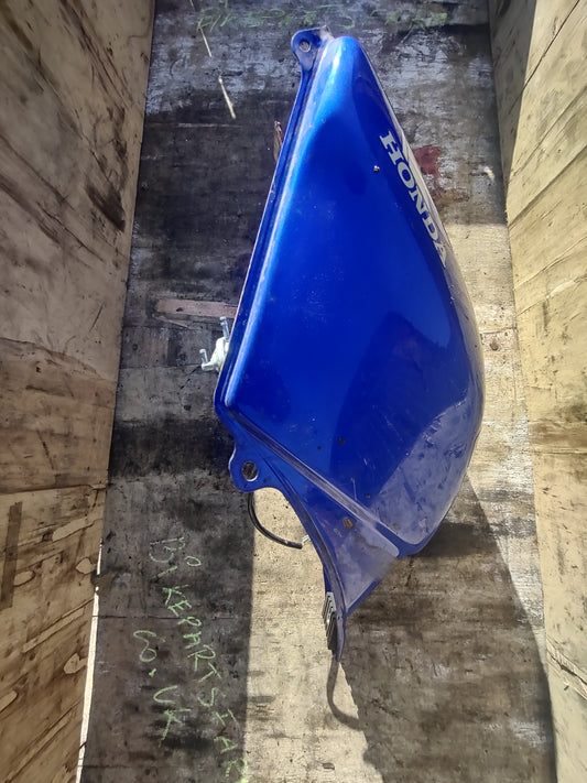 Honda CBR R 125 petrol tank (2006)