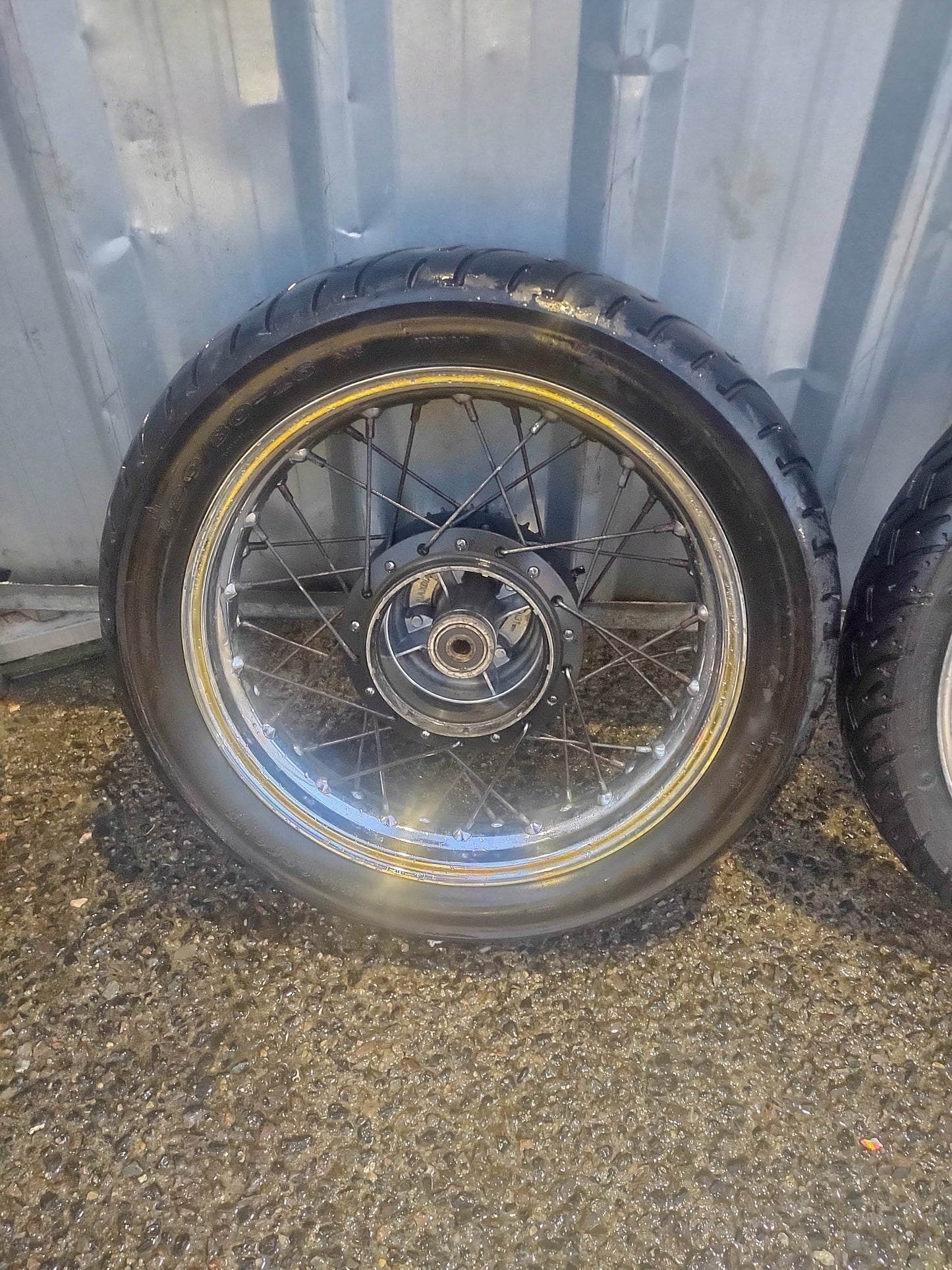 Sinnis XF 125 K157 FMI wheels & tyes (OEM)